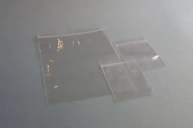 Bolsa con cierre zip transparente