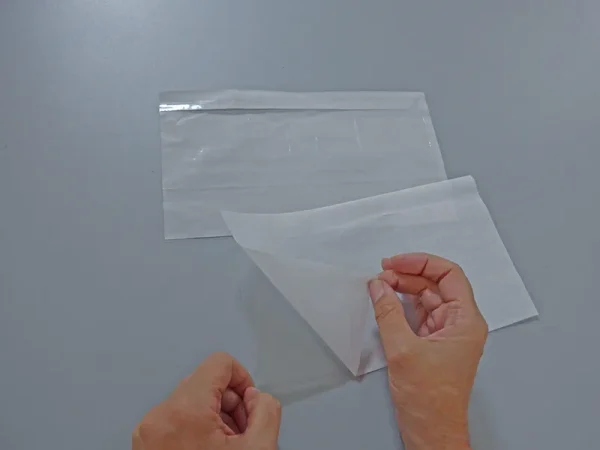 Sobres adhesivos "contiene documentación" packing-list